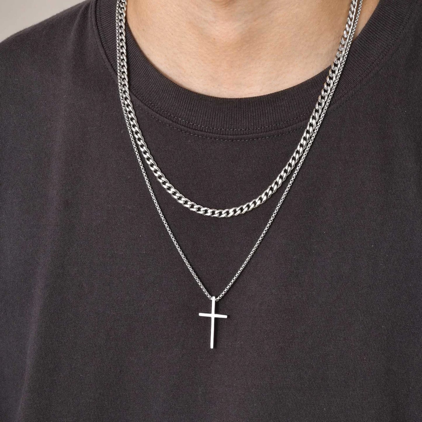 SPARKLE | CROSS PENDANT- SILVER