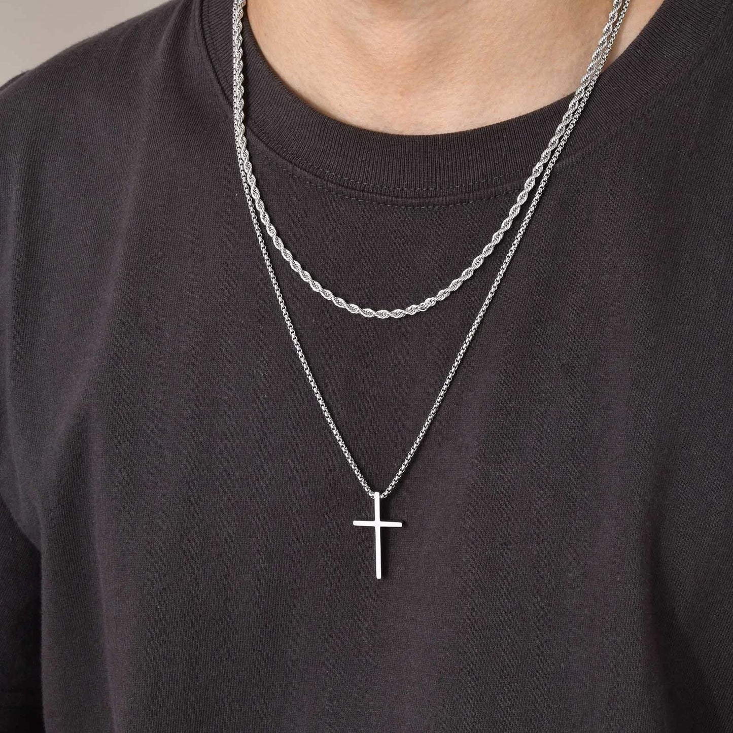 SPARKLE | CROSS PENDANT- SILVER