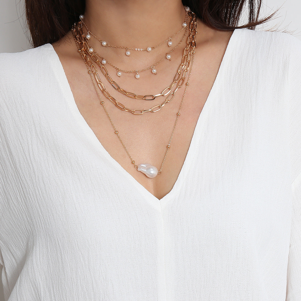 Milano Multilayer pearl necklace for women