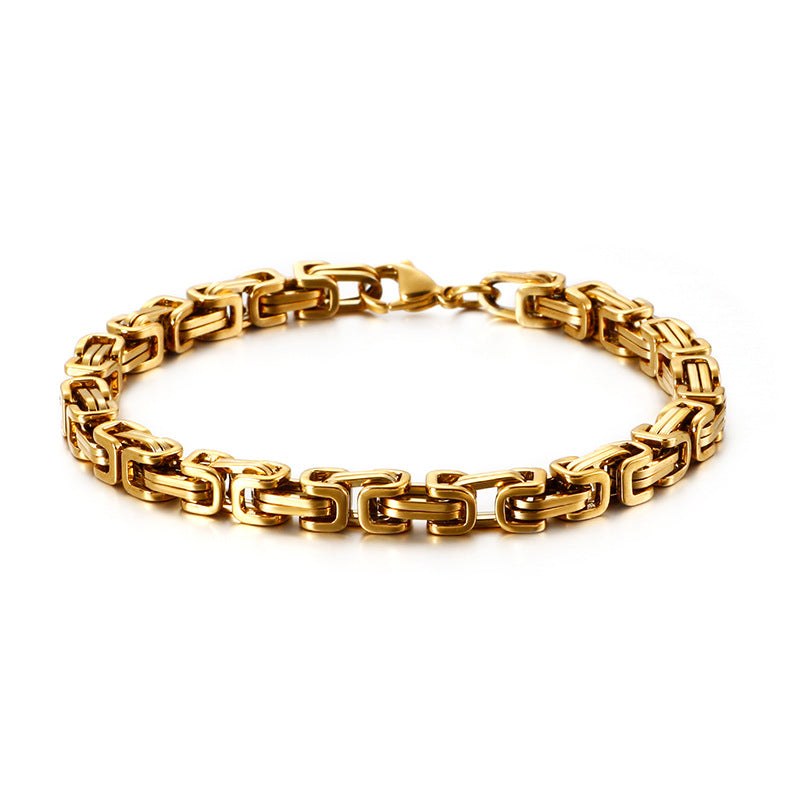 MAX 18k Gold Plated Buckle Bracelet